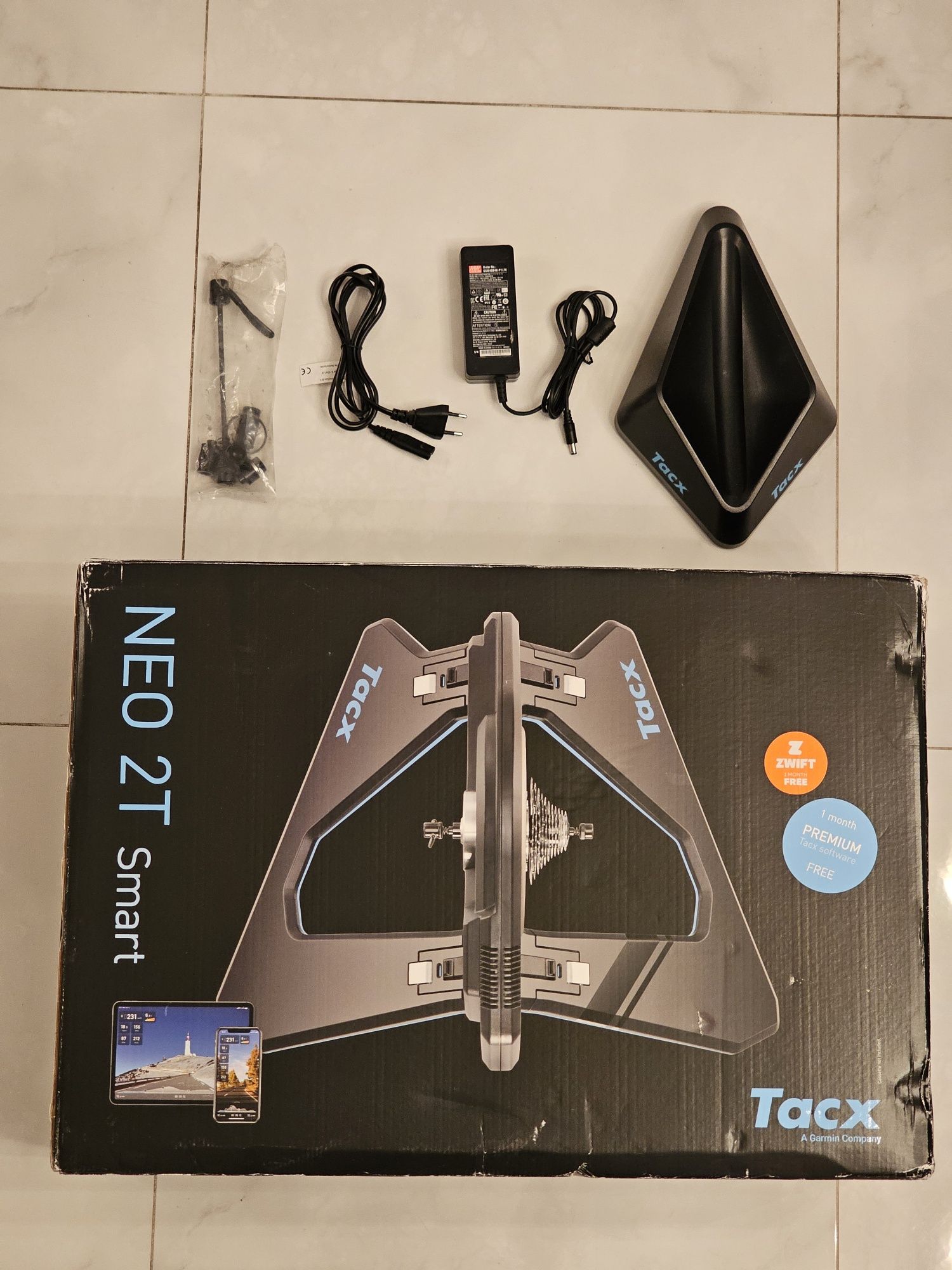 Trenażer rowerowy Tacx Neo 2T