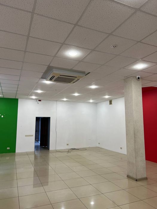 Приміщення 80 м кв