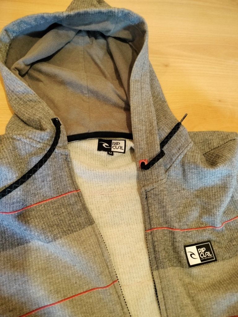 Vendo 3 casacos Rip Curl novos sem etiquetas tamanho M