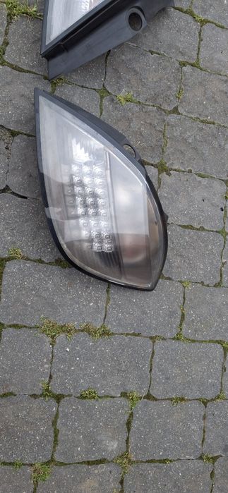 Lampy tył prawa lewa opel astra h komplet