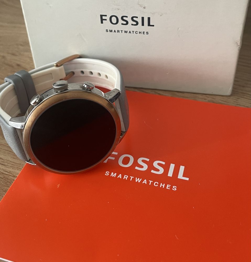 smartwatch Zegarek Damski Fossil FTW6016