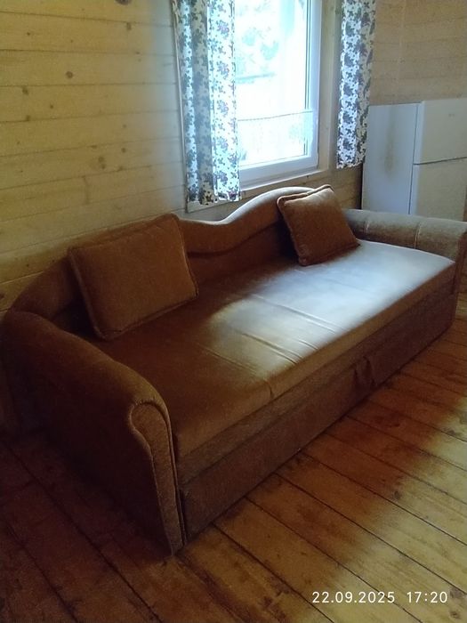 Sofa rozkładana ze skrzynią
