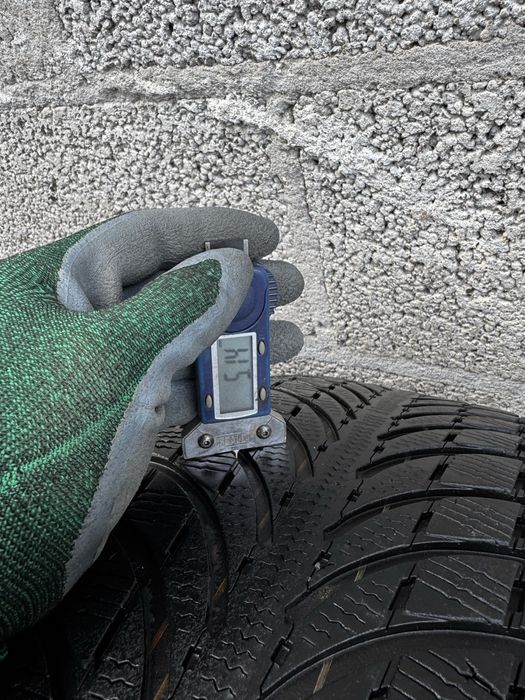 Koła Zimowe R19 5x112 Audi Q5 SQ5 Opony Michelin 235/55/19