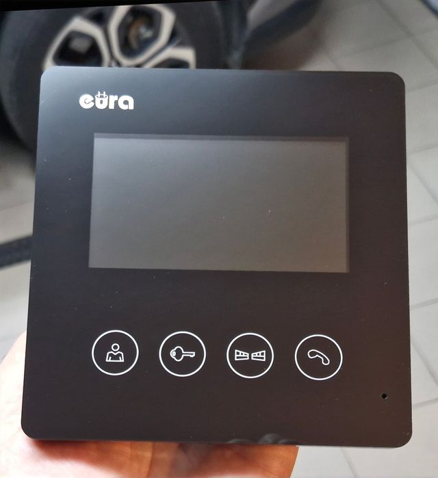 Wideodomofon z kolorowym wyświetlaczem EURA VDP-52A3   w pełni sprawny