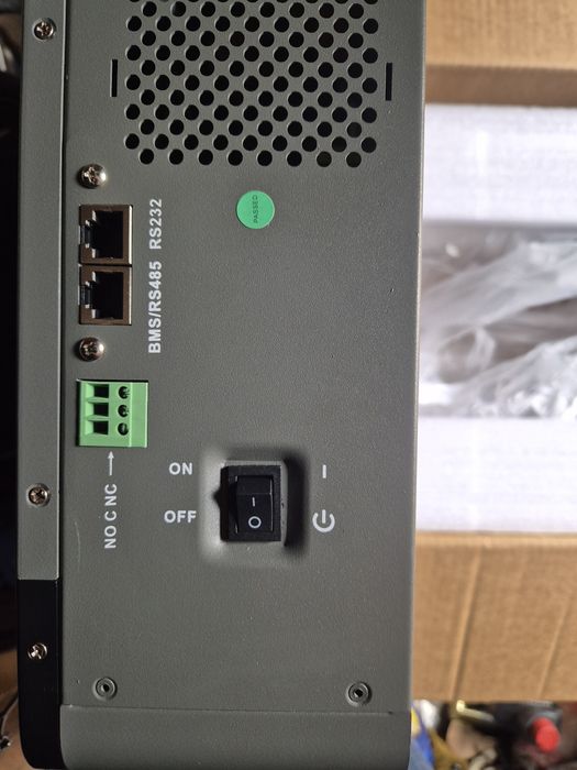 В наявності. Гібридний інвертор DATOUBOSS DT-2430 3KBт 24B