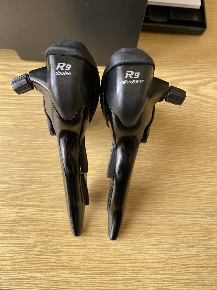 Дуали MicroSHIFT R9 Set 3x9sp
