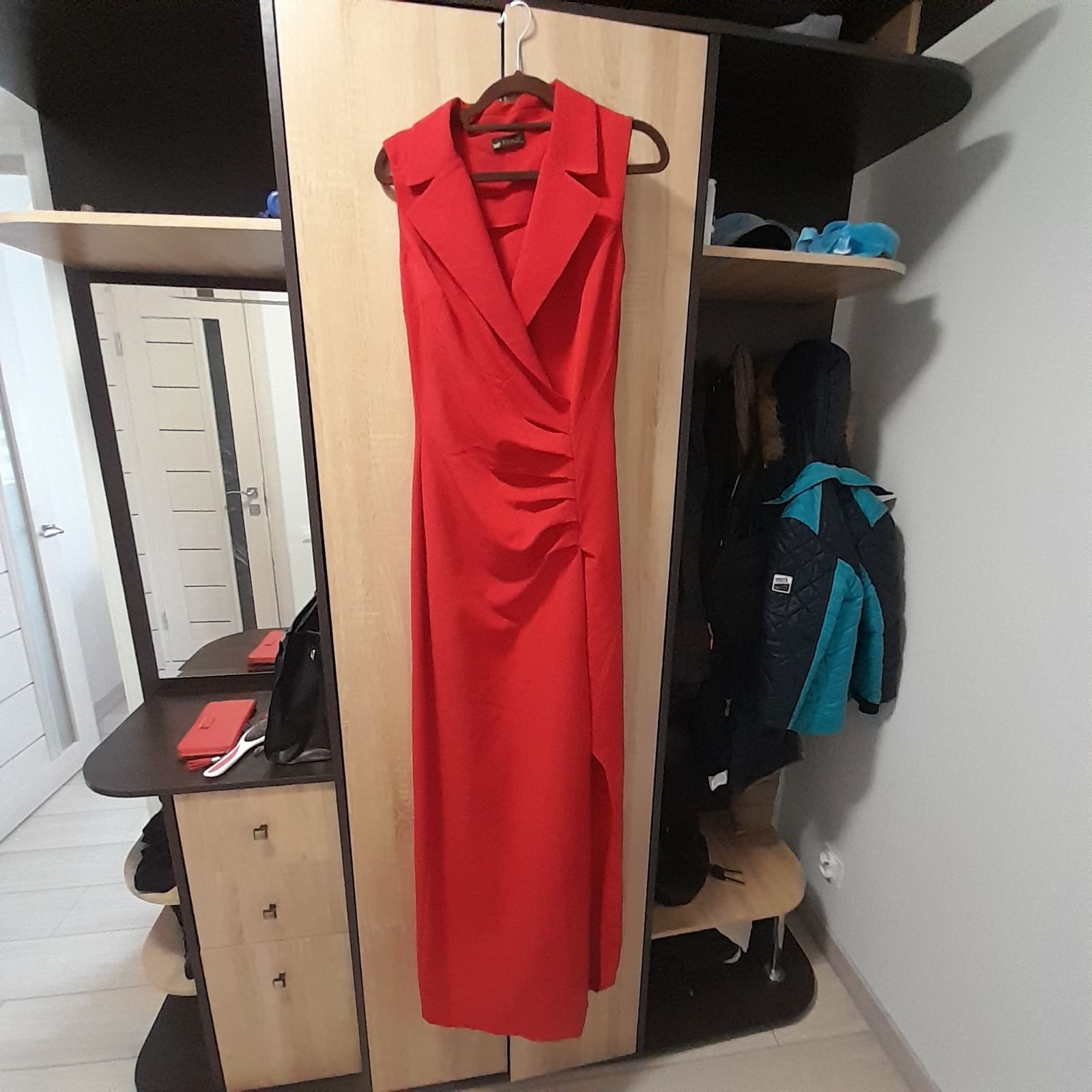 Плаття сукня червона