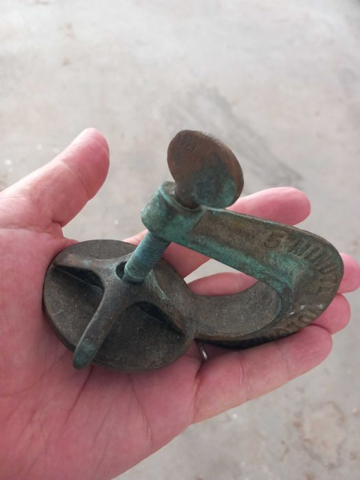 Vulcanizador antigo - peça de coleção