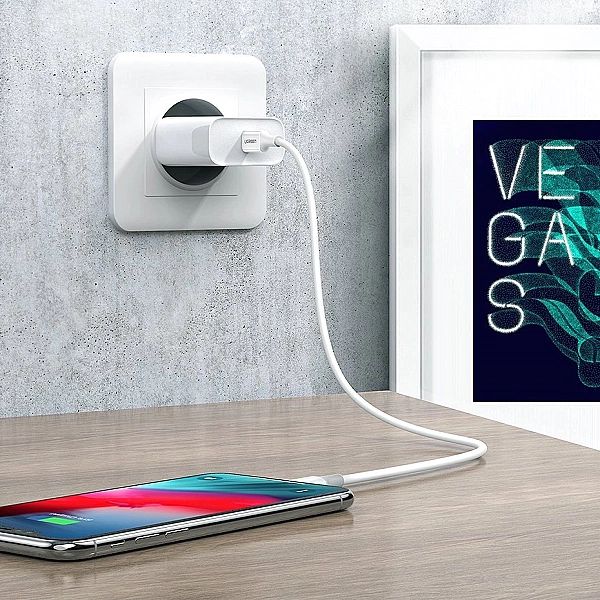 Ugreen kabel przewód USB Typ C - Lightning MFI 1m 3A 18W biały