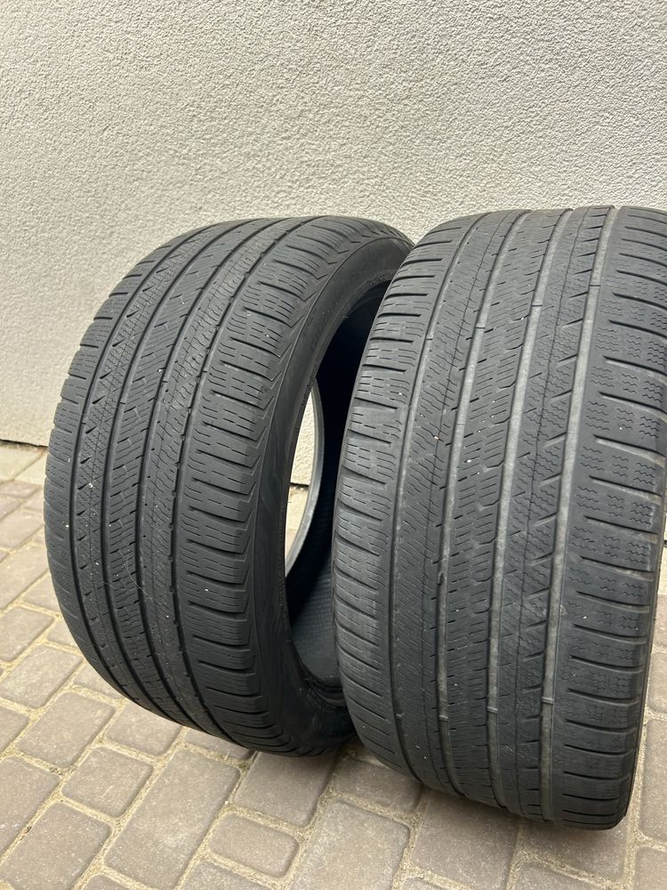 Шини r255/40/19  Vredestein 22 рік
