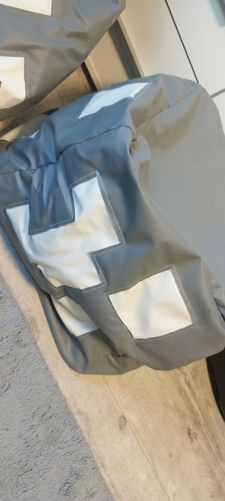 Pufa XL manicraft