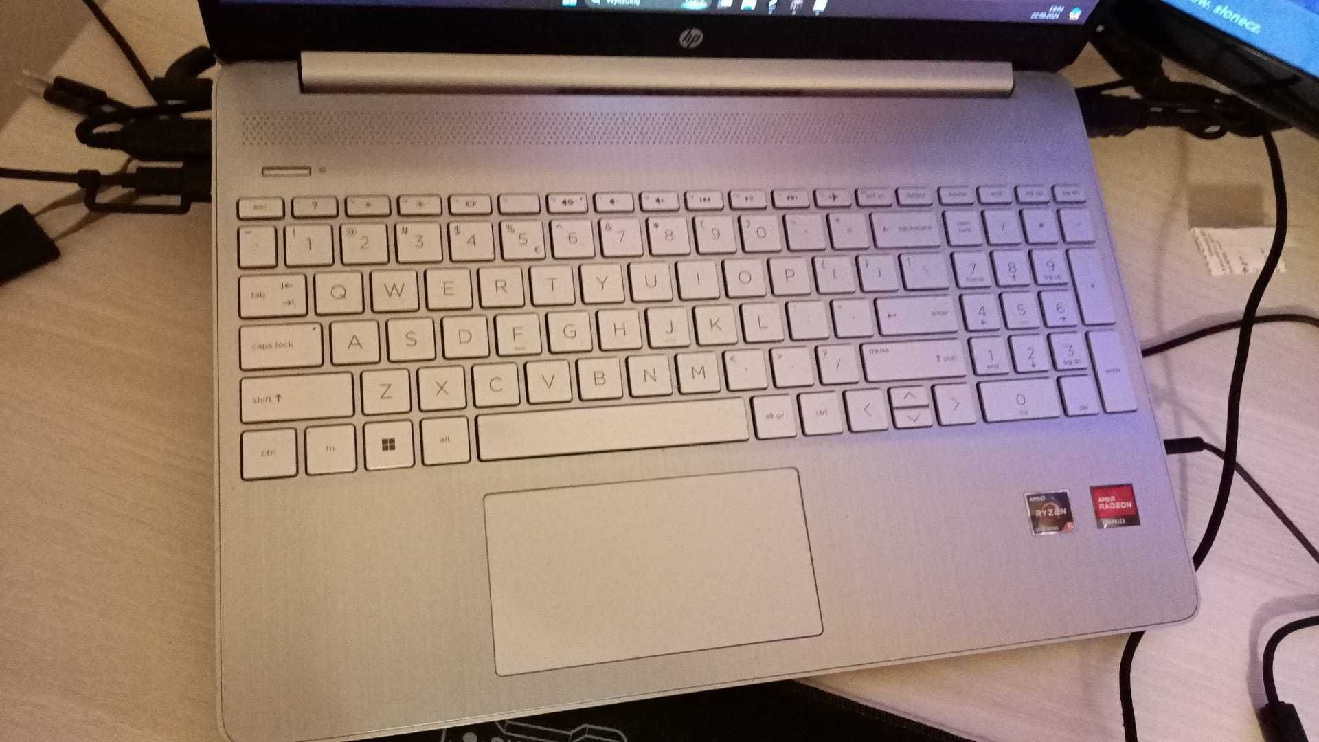 Laptop HP dla nauki lub pracy