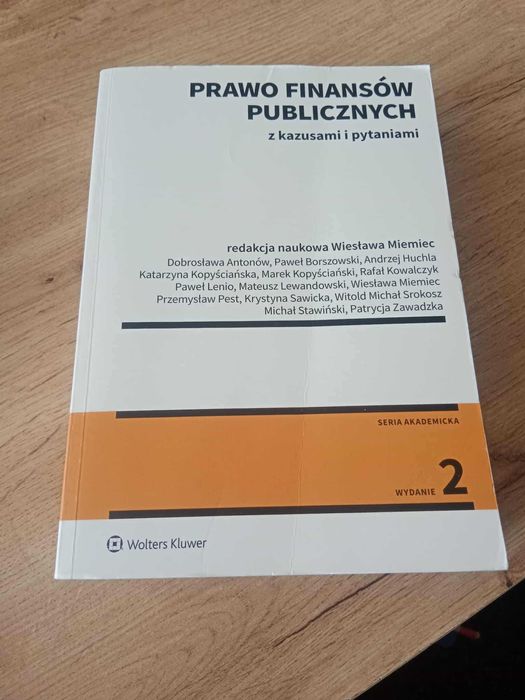 Prawo finansów publicznych W. Miemiec