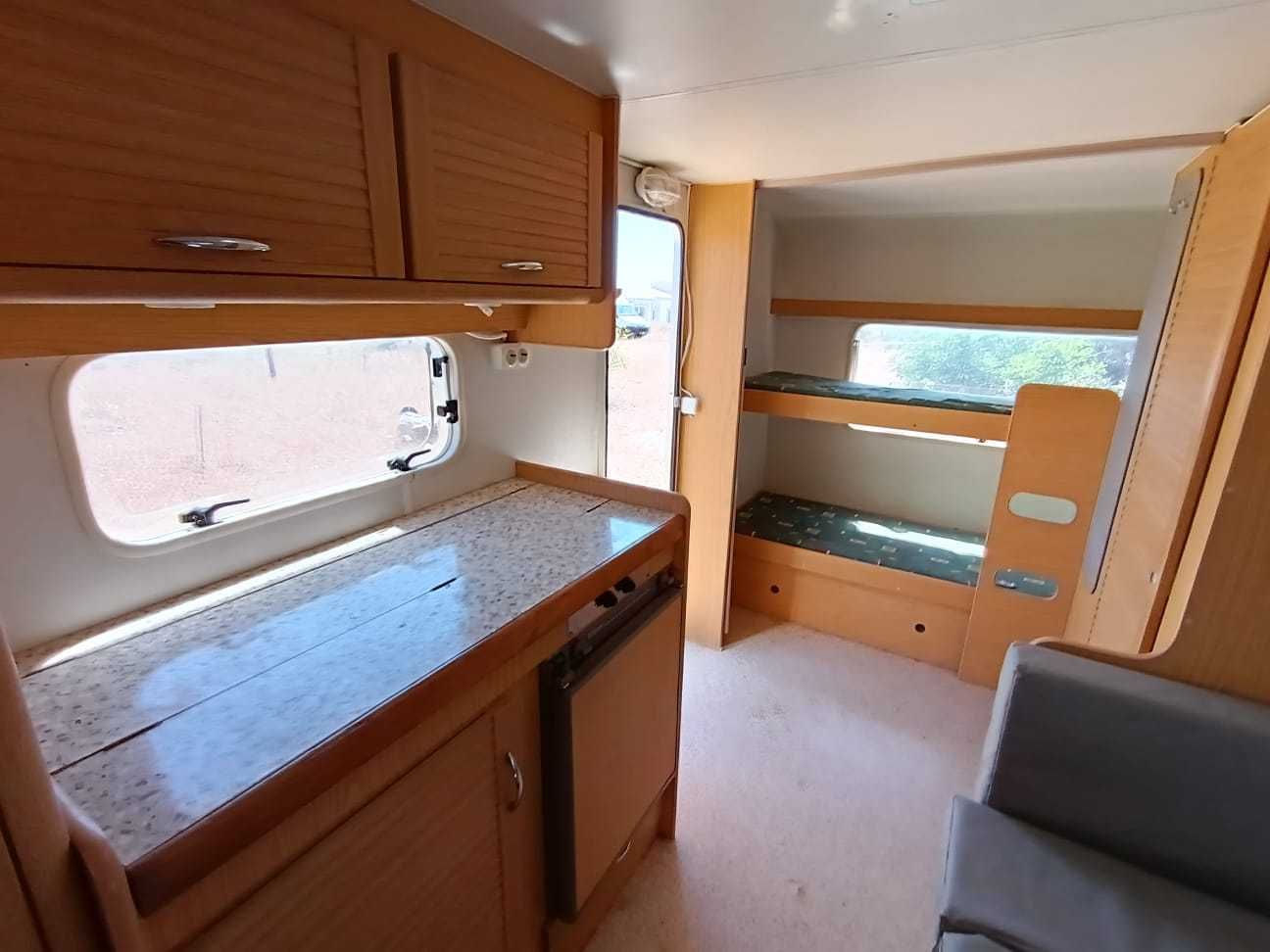 Caravana Pluma 560 - 6 pessoas