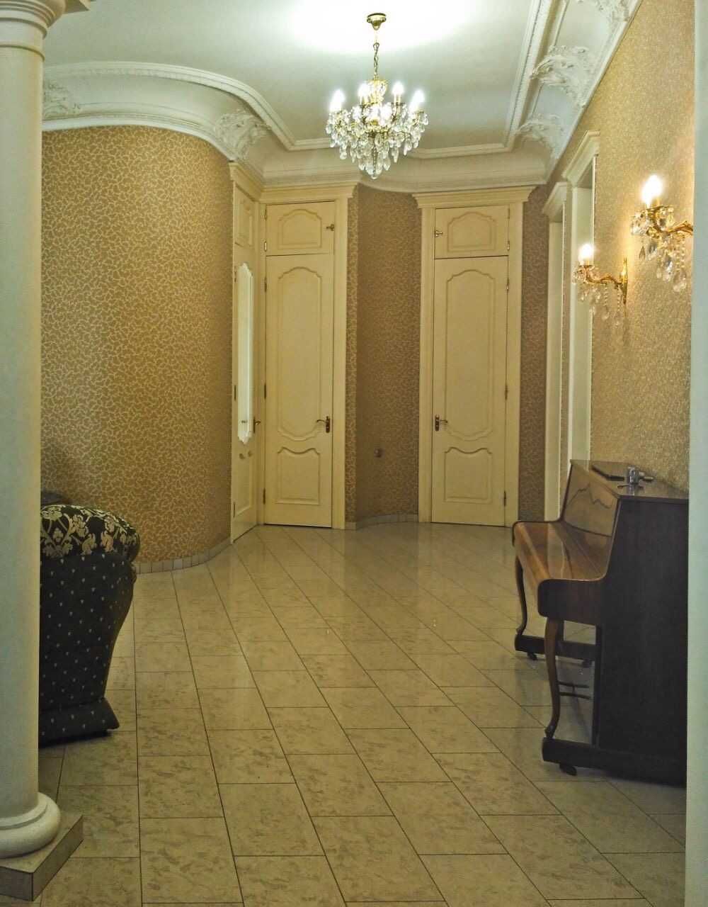 Самый центр Одессы.5 раздельных комнат.Проживание/бизнес.