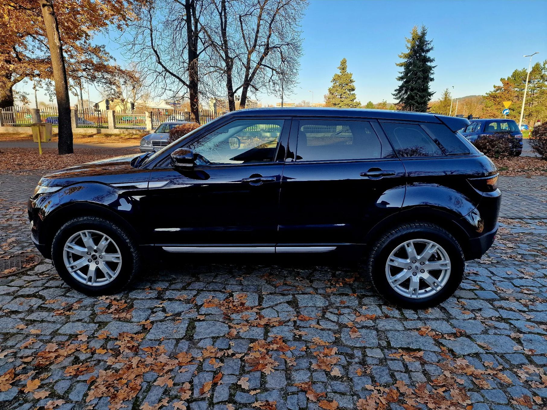 Land Rover Range Rover Evoque 2.2 TD4* 4X4* Panorama* Led*PRESTIGE