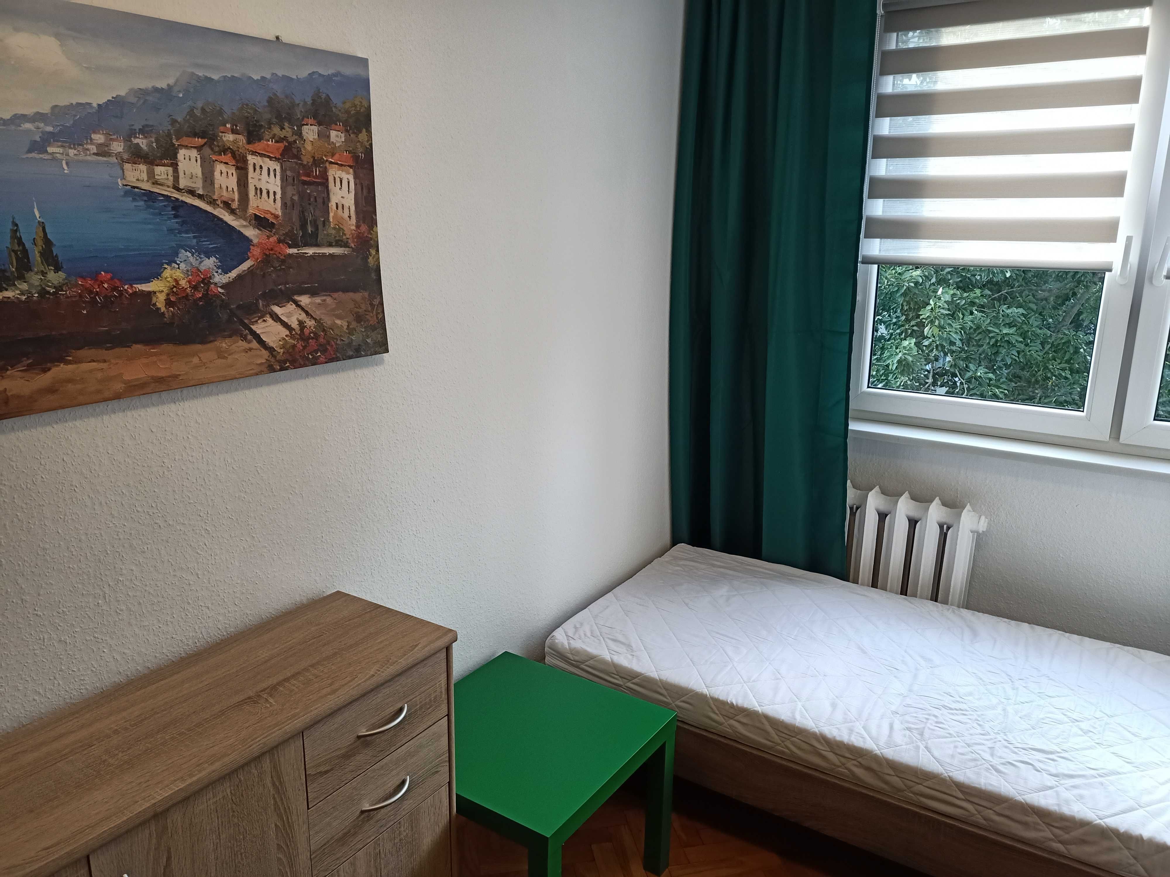 Pokój na osiedlu przyjaźni jednoosobowy Krzyki