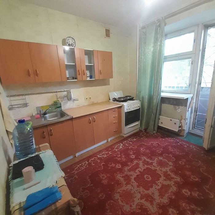 Аренда Кв 2р 65м Бальзака 51/34  1/10к  4- 6 мес хор/жилое 10000грв
