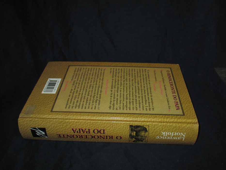 Livro O Rinoceronte do Papa Lawrence Norfolk