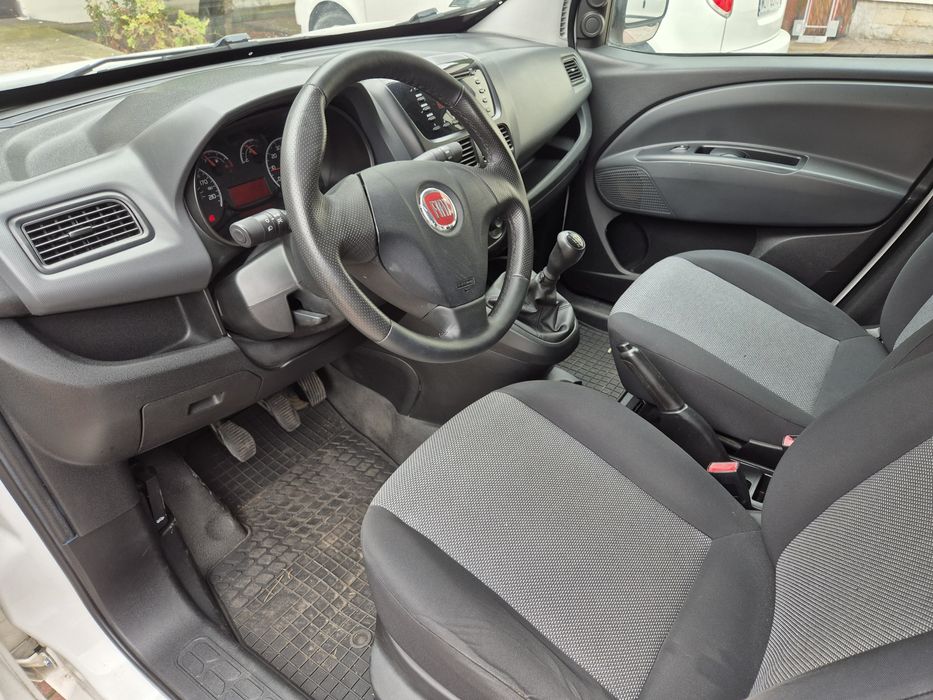 Chlodnia Fiata Doblo 1.3