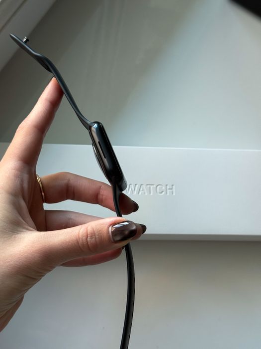 Продам Apple Watch Series 8 45mm