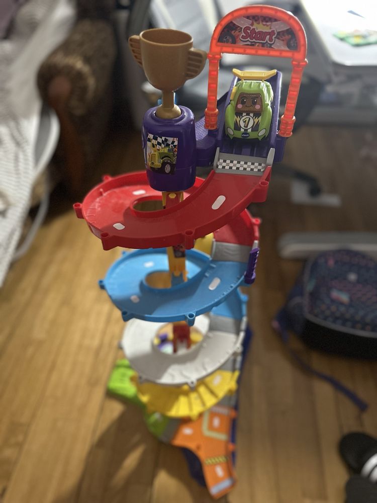 Ігровий набір VTech Go! Go! Smart Wheels Ultimate Corkscrew Tower Вежа