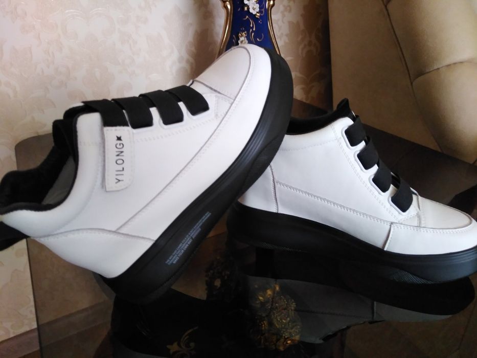 Ботінки  нові, не підійшли по розміру