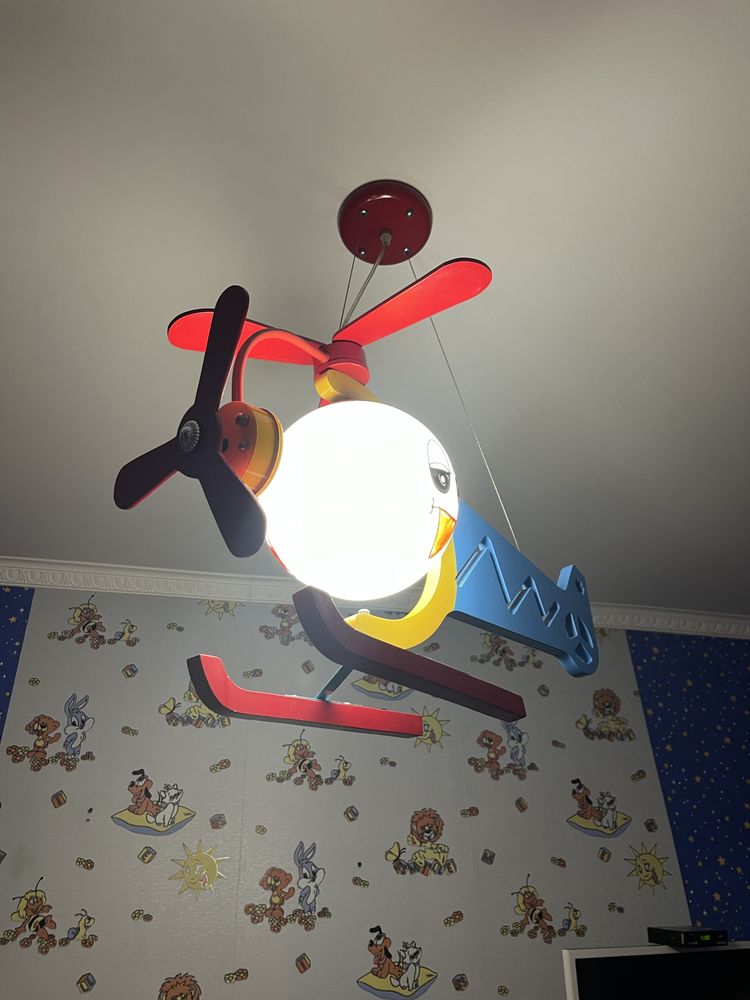 Люстра дитяча