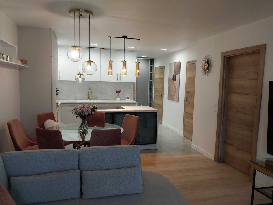 Apartament gotowy do zamieszkania! I piętro, winda, balkon
