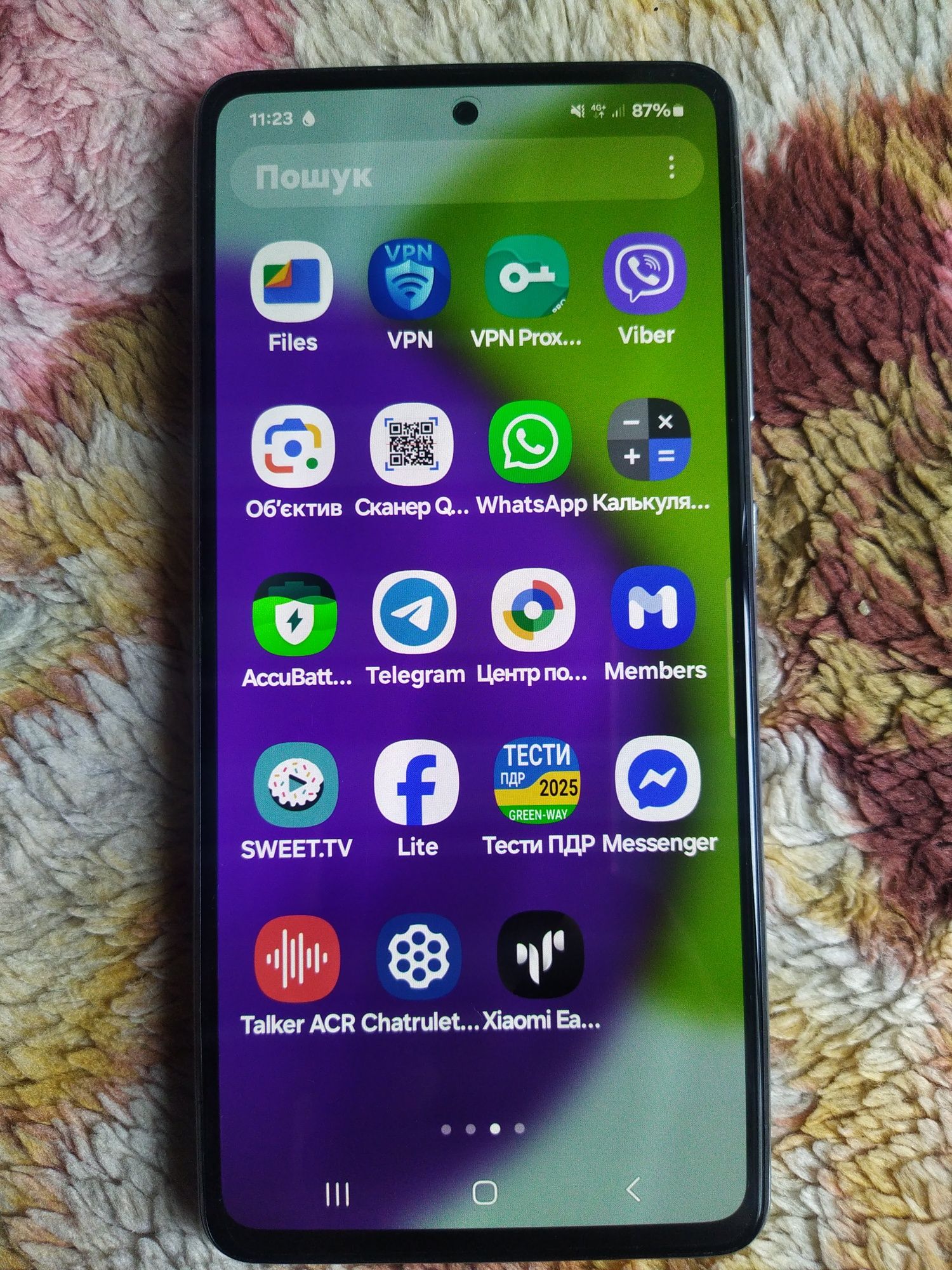 Samsung A52 смартфон