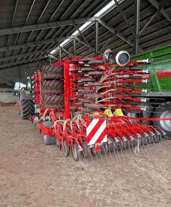 Pöttinger Terrasem С6 з добривами_1300 га.