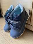 Lekkie adidasy rozmiar 26