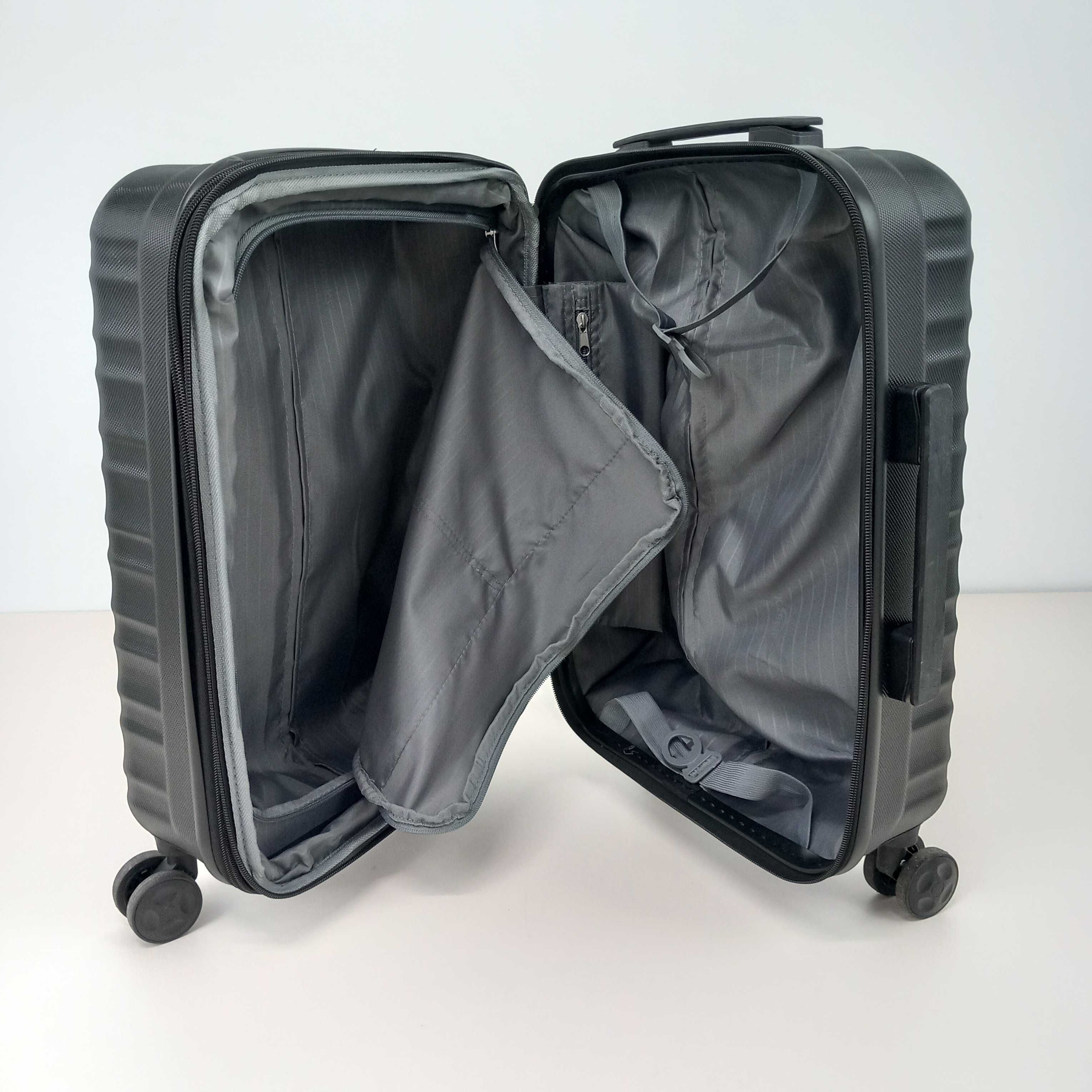 Amazon Basics Walizka podróżna ABS zestaw 3 sztuk (55cm, 68cm, 78cm)
