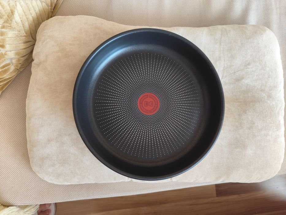 Patelnia Tefal Ingenio emotion 22 cm gratis łyżka lub szpatułka