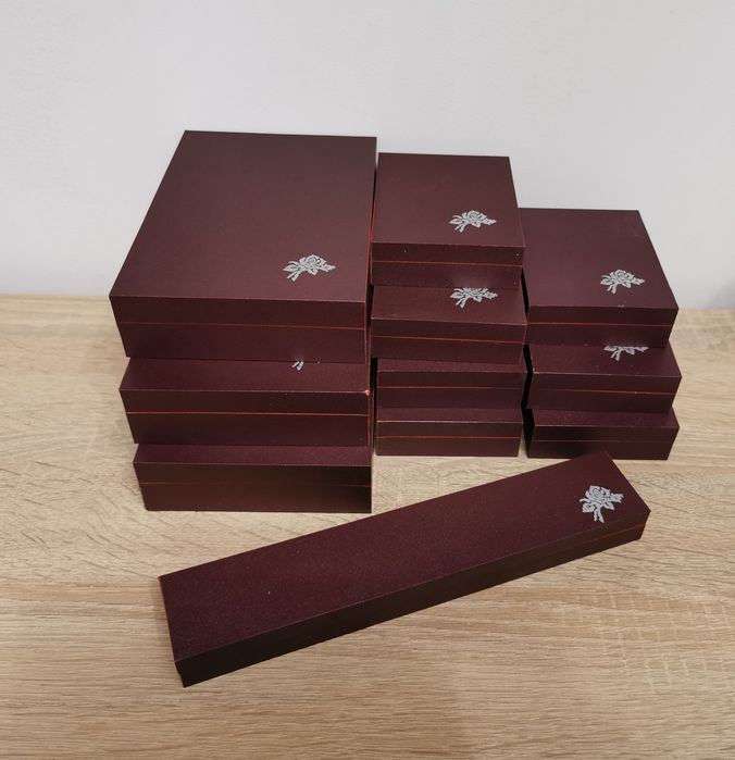 Pudełko, opakowanie na biżuterię, nowe, zestaw pudełek