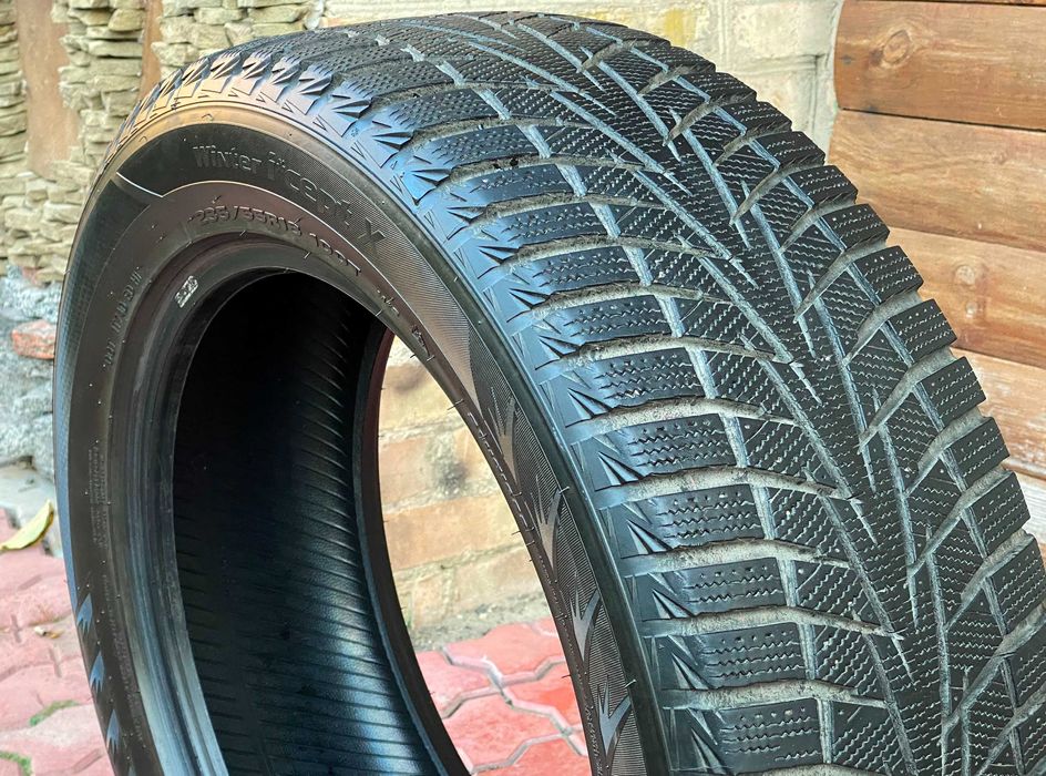 ЗИМА - Hankook Winter I*Cept X  235/55 R18. 100T. 7мм.