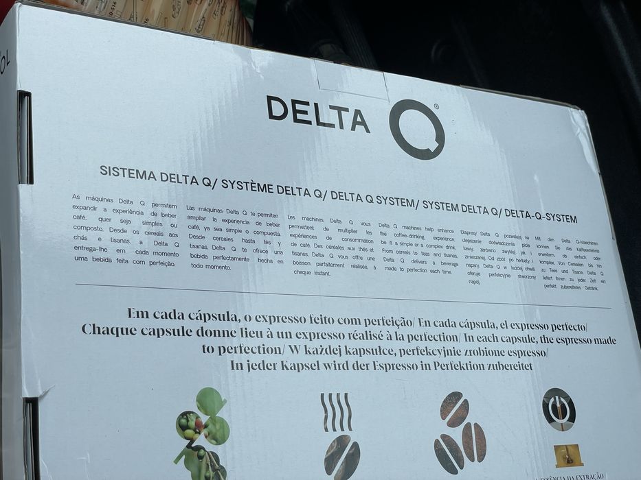 Maquina de cafe delta