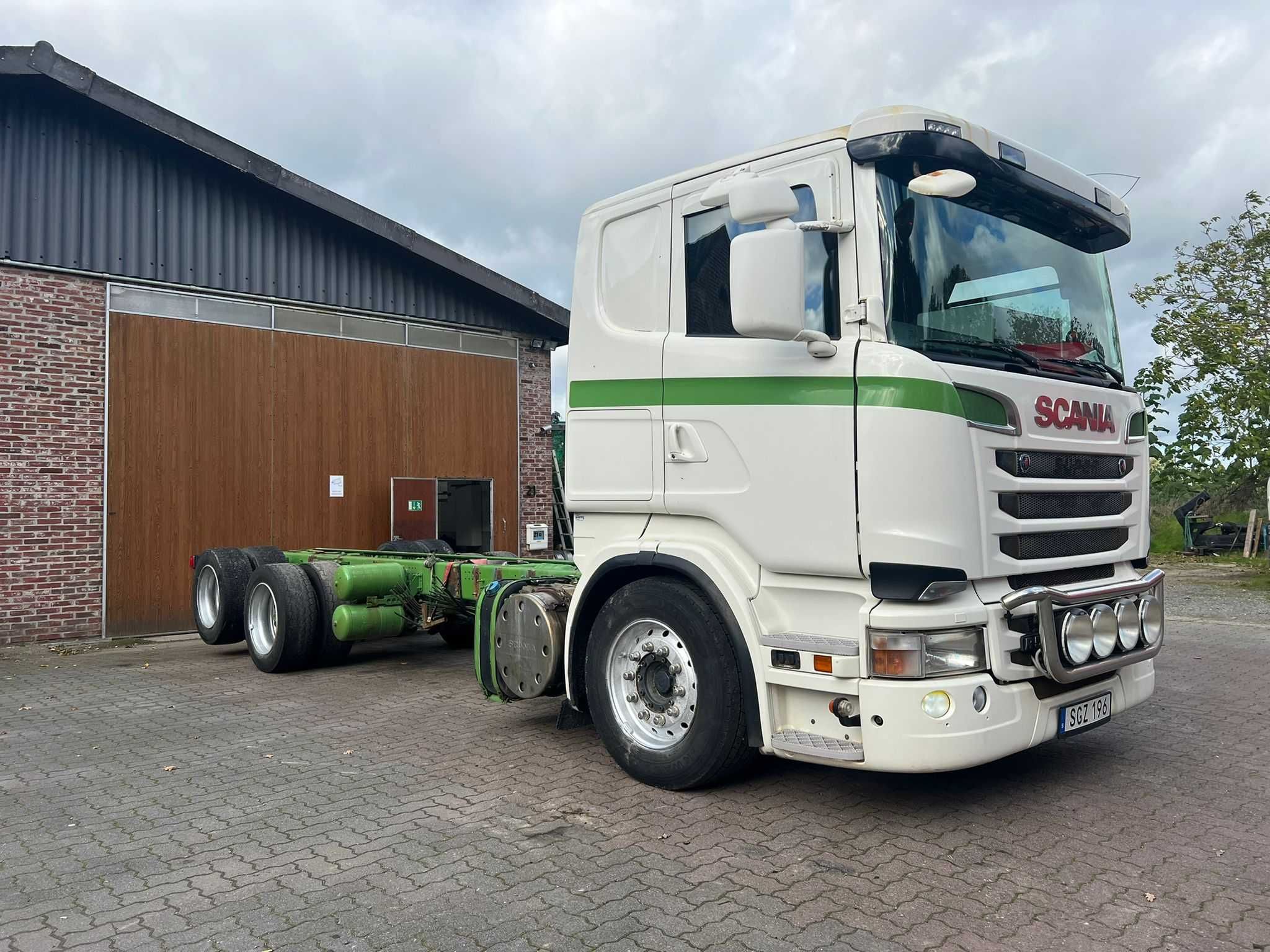 SCANIA R560 V8 .2014 6x2 Chassis