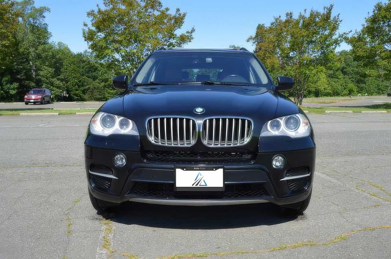 2013     BMW    X5