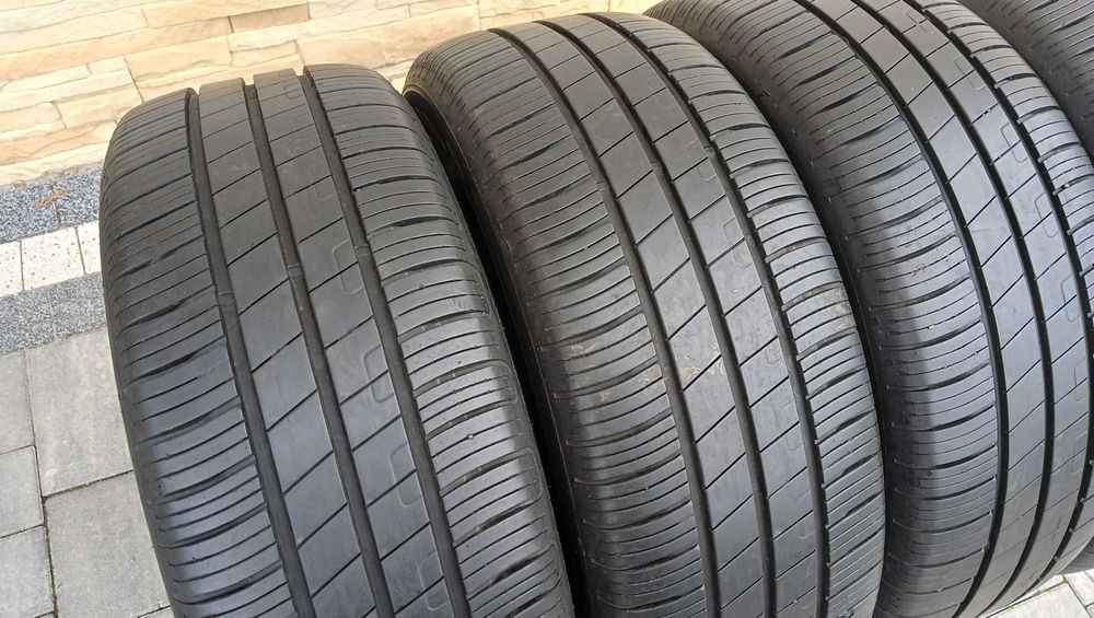 205/55r16  Goodyear  ,  2  opony 16 cali  ,   -7mm  ,
