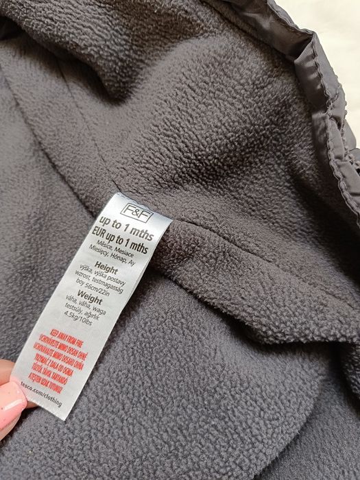 Zimowy ocieplany kombinezon chłopięcy 56 cm