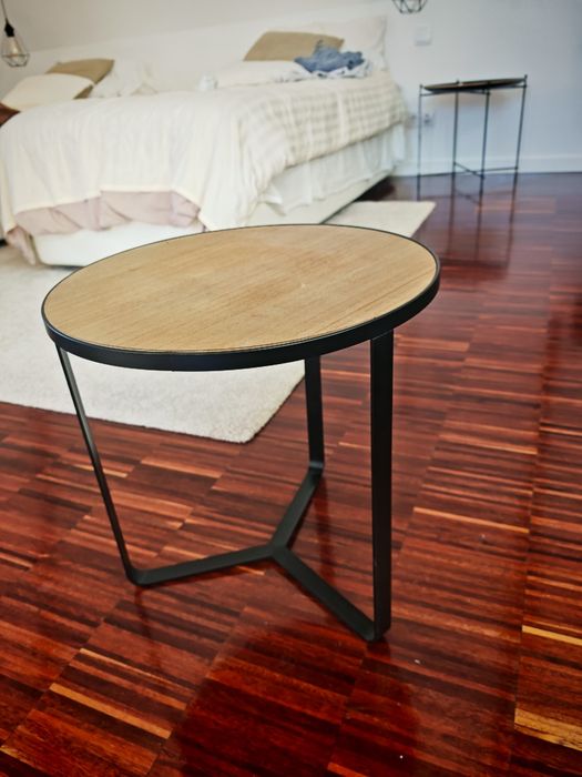 Mesa de apoio madeira e ferro