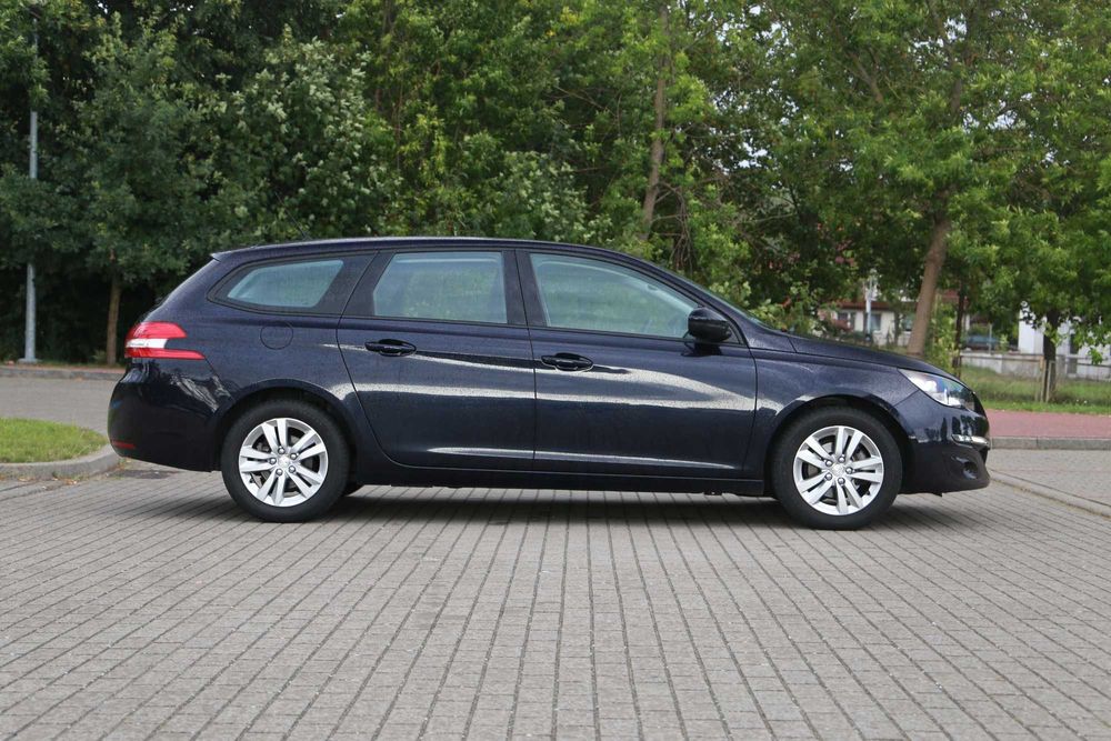 wypożyczalnia samochodów - Peugeot 308 kombi - od 100 zł za dobę