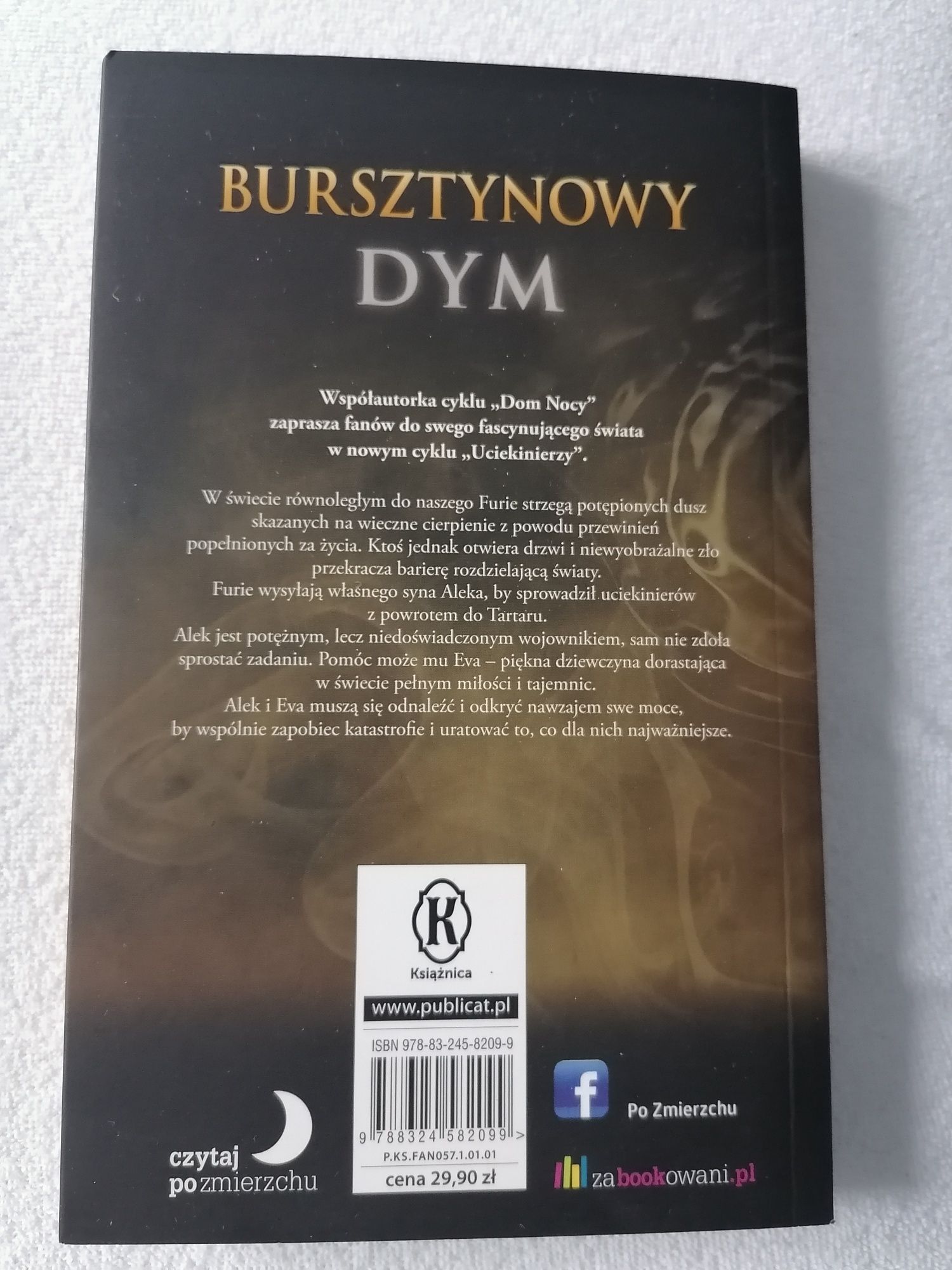 Bursztynowy dym Kristin Cast