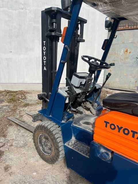 Wózek widłowy TOYOTA 5FGL15 1500kg 3m