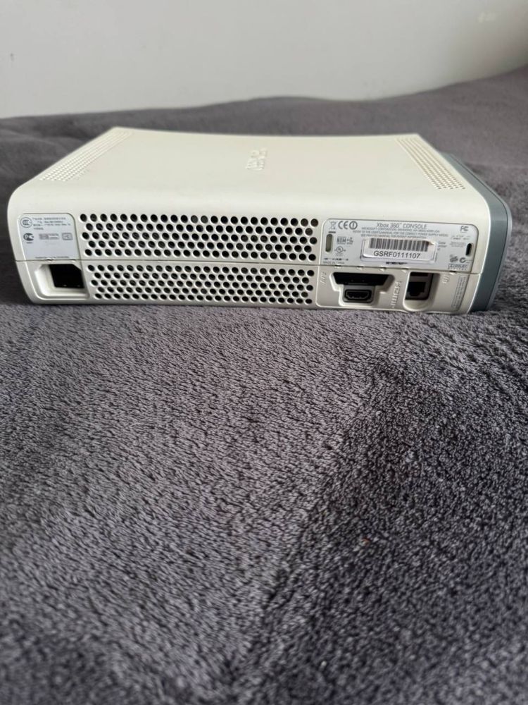 Приставка Xbox 360