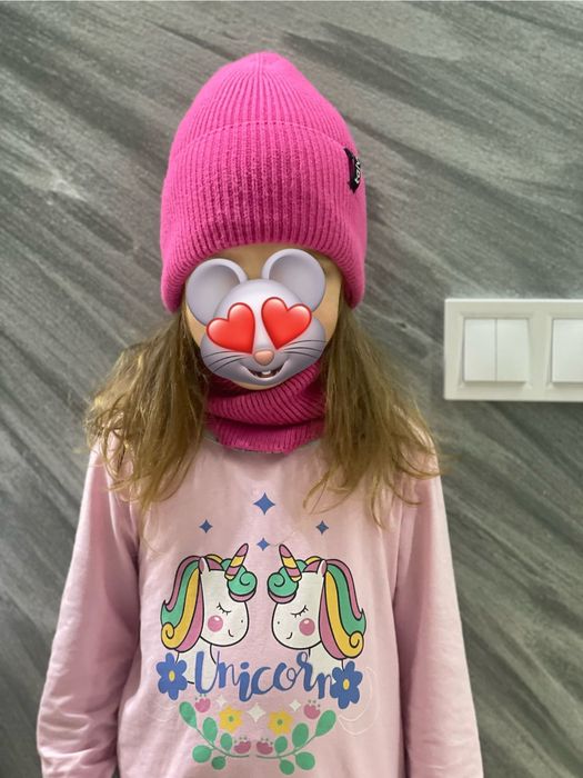 Зимова шапка на дівчинку