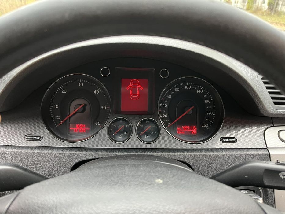 Продам вольцваген пасат 2.0 TDI