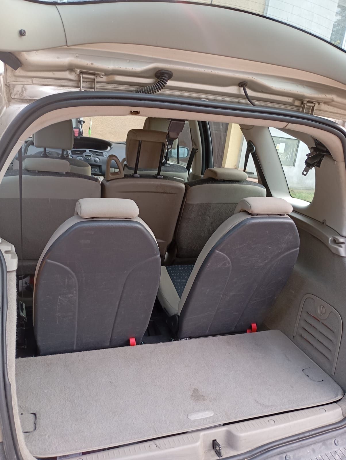 Renault Grand Scenic 2 2.0 16v  LPG klimatyzacja, 7 osób