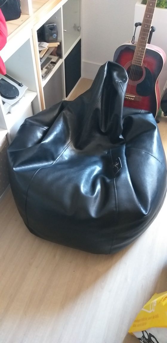Puff Loja Gato Preto excelente estado